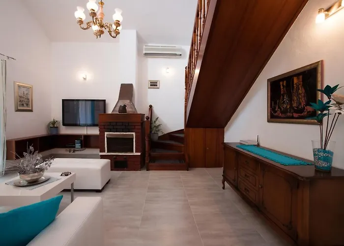 Villa Astrid On Ciovo Island, Private Pool Trogir